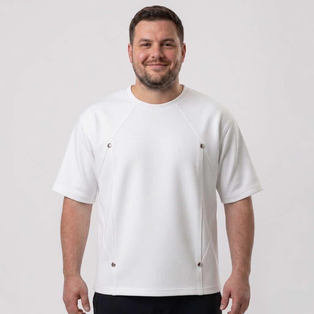 The DEAFEST solution. Featuring advanced silhouette engineering, heavyweight shape-retaining cotton, and rigid side panels. Designed to visually reduce midsection prominence and deliver a flawless, high-end streetwear drape.